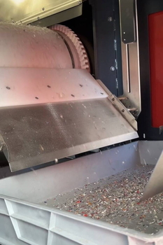Eddy current szeparátor ECS-E 500 - műanyaghulladék újrahasznosítása