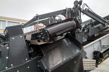 JACKAL öntisztító mágneses lemez mobil törőn a kőbányában