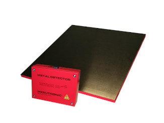 Táblás fémdetektor METRON 03 SL