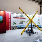 Mobil fénykereszt, amely a repülőtéri kifutópálya lezárását jelzi