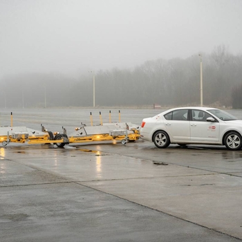 MSA 9000 EAGLE mágneses seprű repülőterekre és nagy területekre