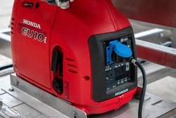 Inverteres benzines áramfejlesztő